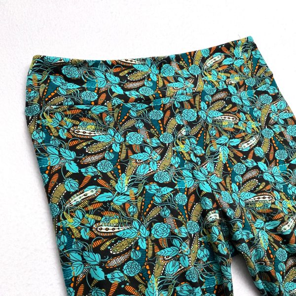 LuLaRoe Leggings | Tall & Curvy (12-18) | Black Teal Floral Pattern | Soft Knit | New Online Sale